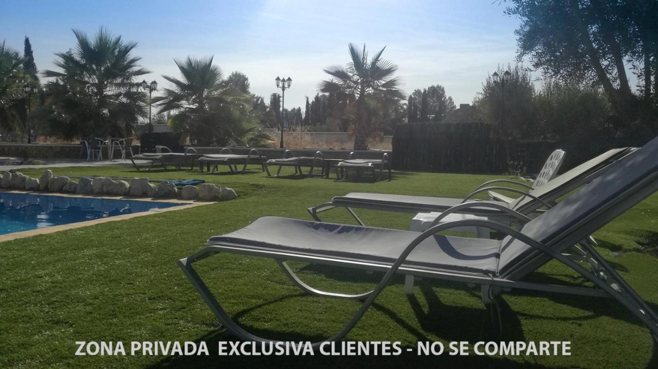 Villa Capricho De Luna Caparacena Екстер'єр фото