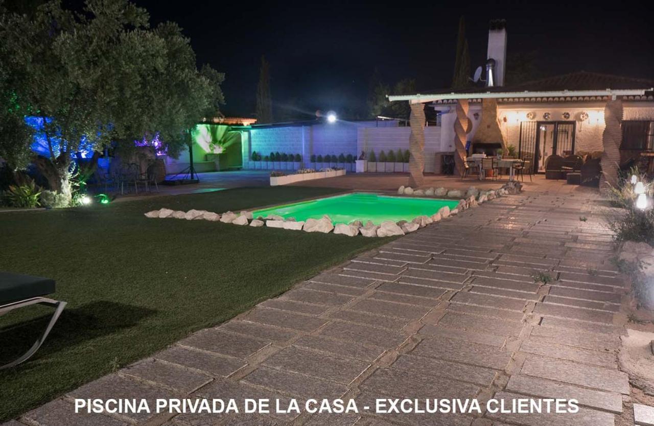 Villa Capricho De Luna Caparacena Екстер'єр фото